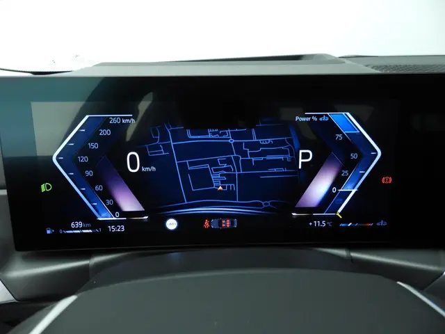 BMW 3 Serie 320i 2023 Benzine 12