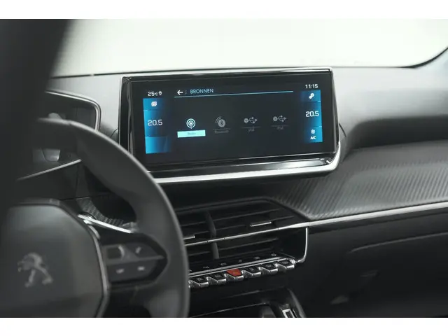 Peugeot 208 PureTech 100 Allure Pack 2022 Benzine 43