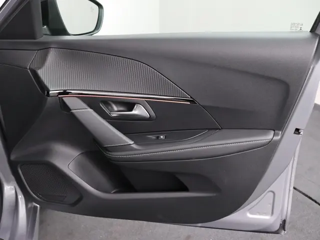 Peugeot e-208 EV GT 350 50 kWh 2020 Elektrisch 31