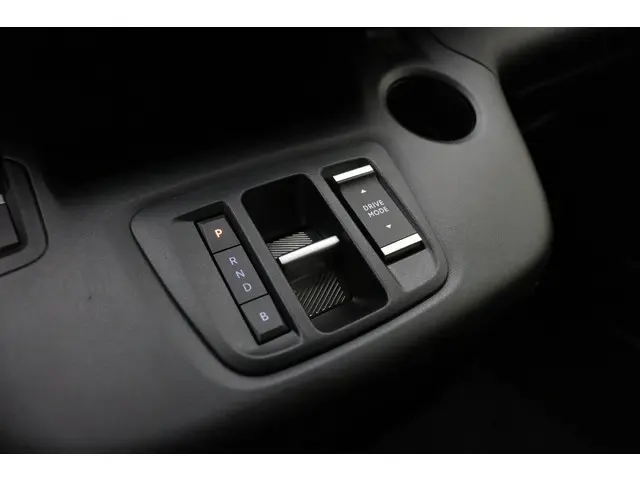 Opel Combo-e Electric 136 L1 50kWh 2025 Elektrisch 17