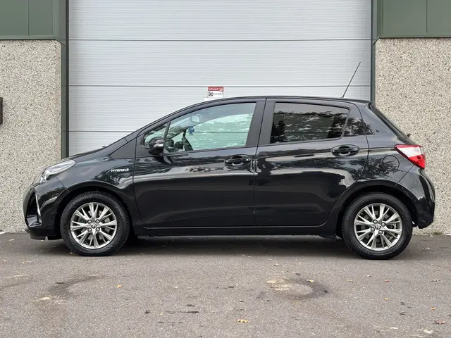 Toyota Yaris 1.5 Hybrid Dynamic 2019 Hybride Benzine 5