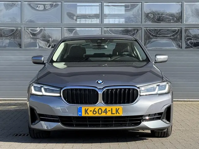 BMW 5 Serie 520i HIGH EXECUTIVE EDITION 2021 Benzine 10