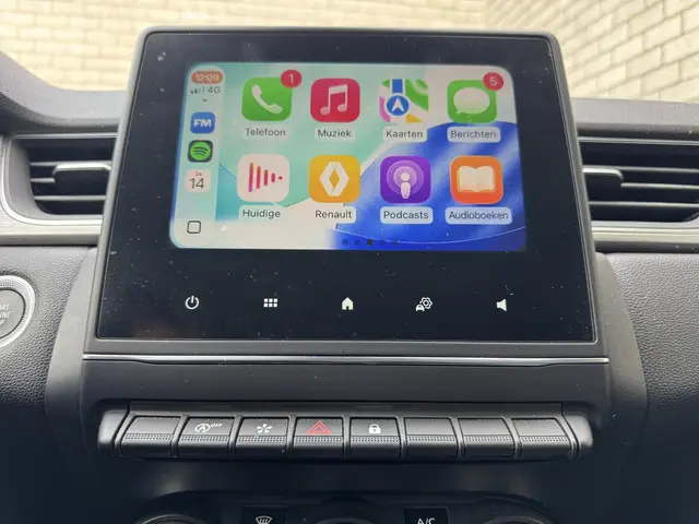 Renault Captur 1.0 TCe 100 Intens 2020 Benzine 32