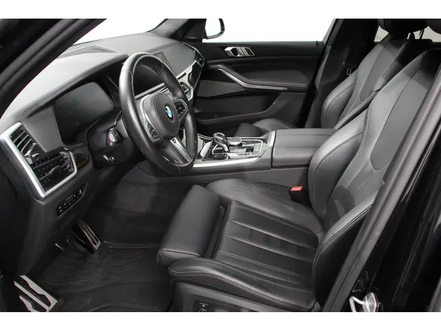 BMW X5 xDrive40i High Executive 2020 Benzine 2