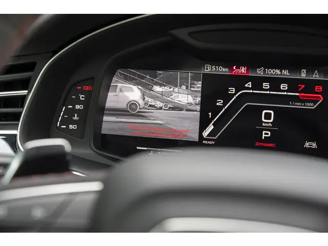 Audi RSQ8 4.0 TFSI quattro 2021 Benzine 27