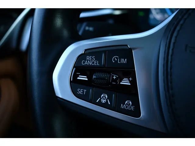 BMW 5 Serie 545e xDrive M-Sport 2021 Hybride Benzine 11