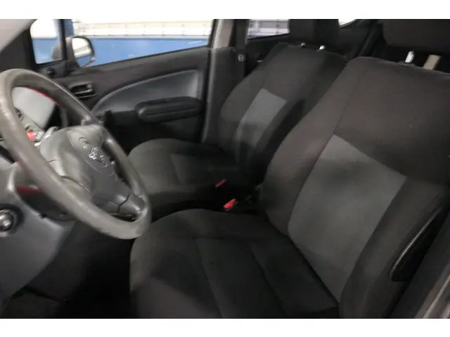 Opel Agila 1.0 Selection / NIEUWE APK / NAP ! ! ! 2012 Benzine 2