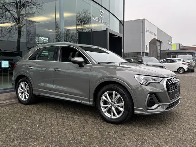 Audi Q3 35 TFSI S Line 2019 Benzine 20