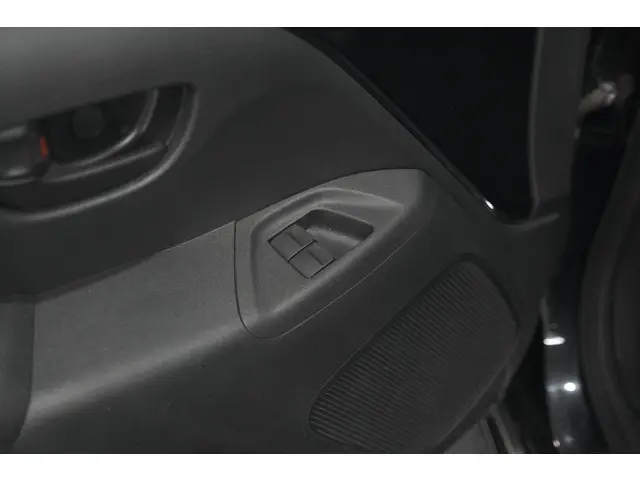 Peugeot 108 1.0 e-VTi Active 2022 Benzine 26