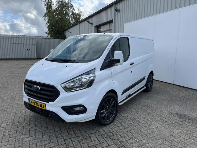 Ford Transit Custom 2