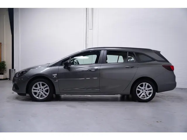 Opel Astra Sports Tourer 1.5 CDTI Edition 2021 Diesel 5