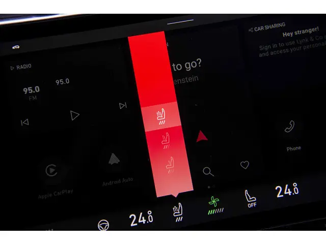 Lynk & Co 01 1.5 2025 Hybride Benzine 21