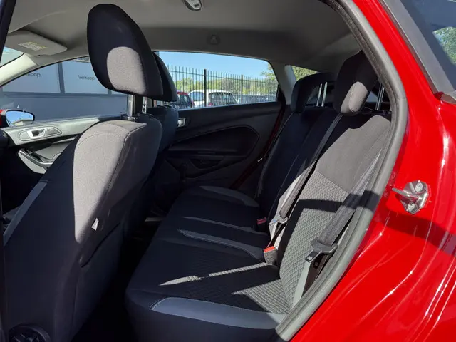 Ford Fiesta 1.0 EcoBoost Titanium 2017 Benzine 8