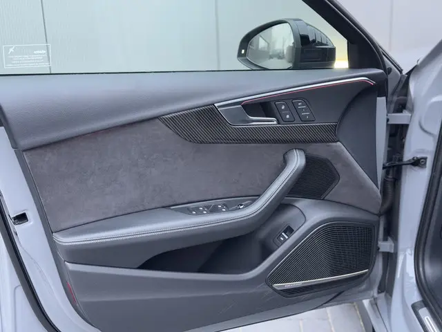 Audi RS4 Avant 2.9 TFSI quattro 2019 Benzine 23