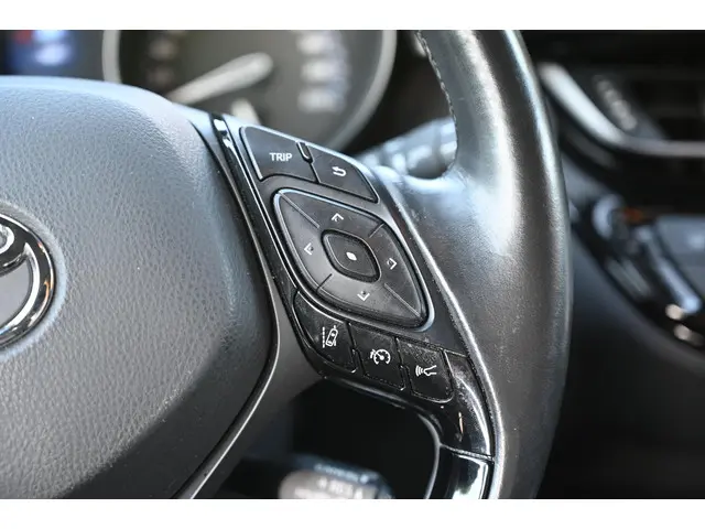 Toyota C-HR 1.8 Hybrid Dynamic 2019 Hybride Benzine 21