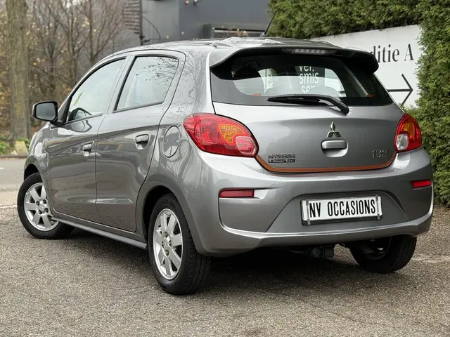 Mitsubishi Space Star 1.0 Cool+ 2018 Benzine 7