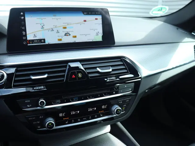 BMW 5 Serie Sedan 530e 2018 Hybride Benzine 16