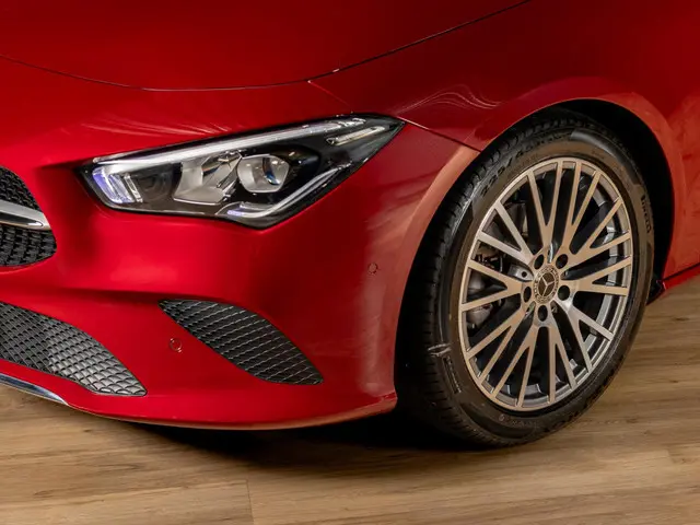 Mercedes-Benz CLA Coupé 180 Luxury Line 2023 Benzine 5