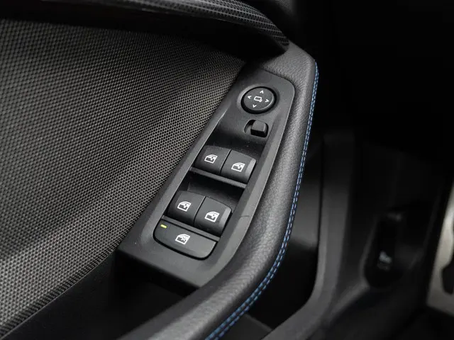 BMW 2 Serie Gran Coupé 220i 2023 Benzine 24