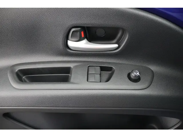 Toyota Aygo X 1.0 VVT-i MT Play 2024 Benzine 27