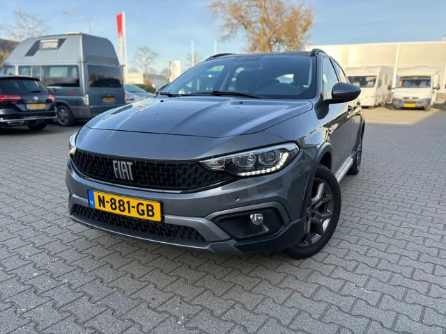 Fiat Tipo Cross 1.0 City Cross 2021 Benzine