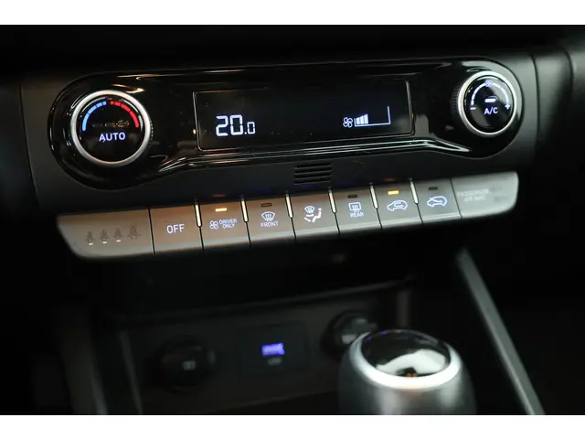 Hyundai Kona 1.6 GDI HEV Fashion 2022 Hybride Benzine 25