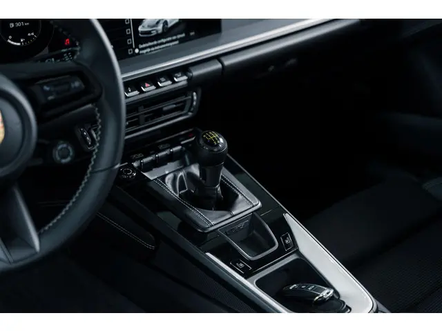 Porsche 911 4.0 GT3 Touring 2021 Benzine 51