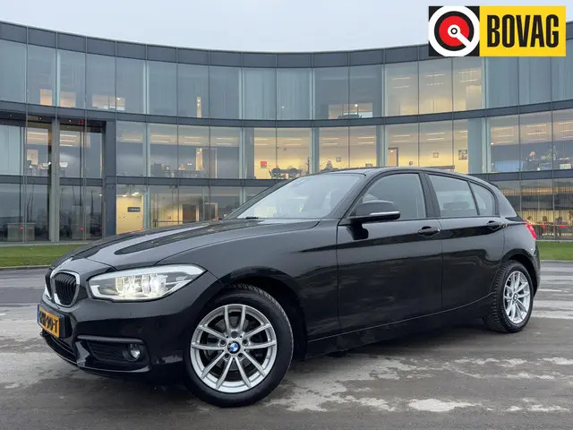 BMW 1 Serie 118i Executive 2018 Benzine