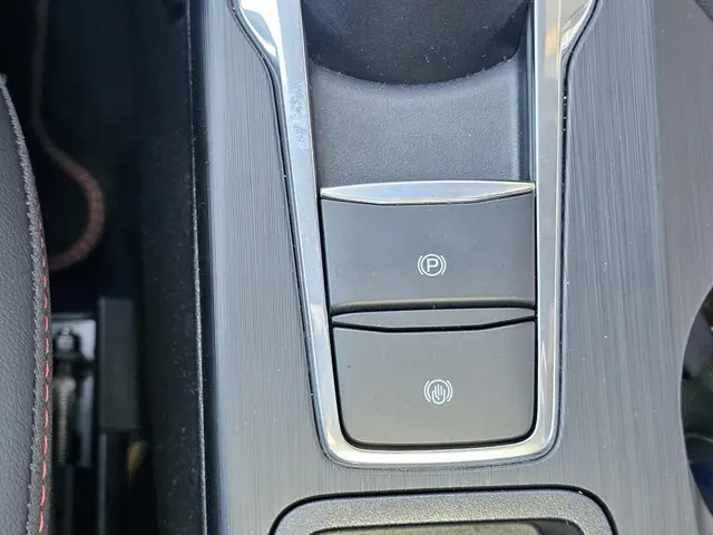 Ford Kuga 2.5 FHEV ST-Line X 2024 Hybride Benzine 34