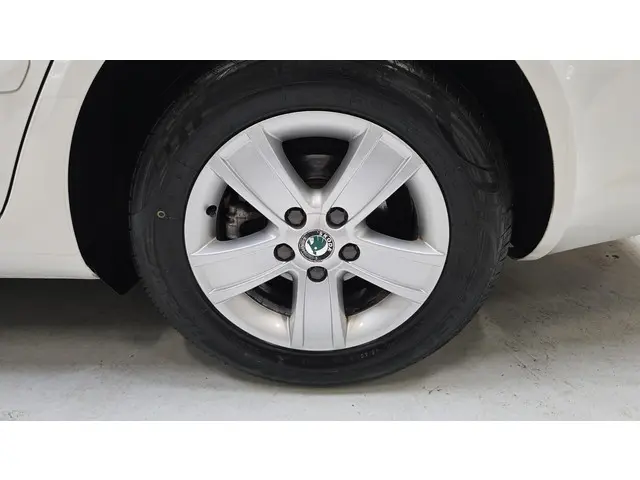 Škoda Octavia Combi 1.2 TSI Ambition 2012 Benzine 10