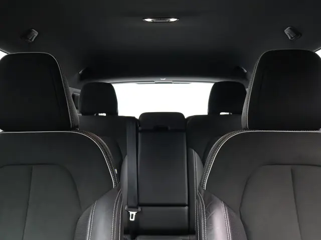 Volvo XC40 2.0 T4 R-Design 2019 Benzine 12