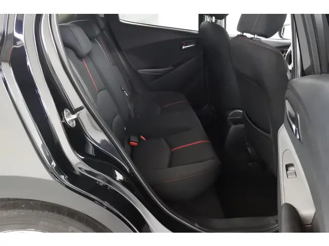 Mazda 2 1.5 90pk Automaat GT-M Driver 2016 Benzine 28