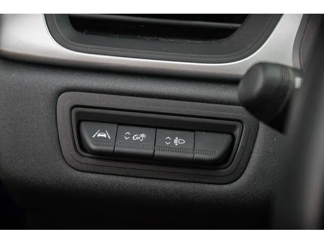 Renault Captur TCe 100pk Bi-Fuel Zen 2022 Benzine 16