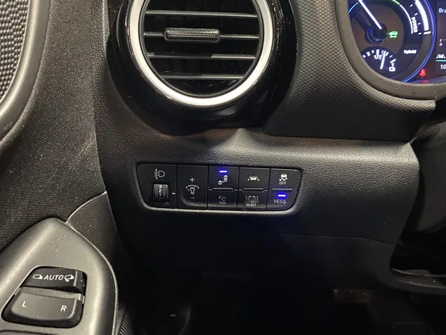 Hyundai Kona 1.6 GDI HEV Fashion 2020 Hybride Benzine 19