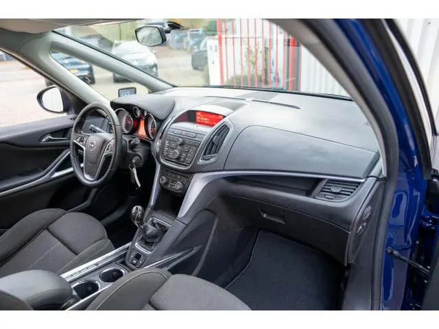 Opel Zafira Tourer 1.4 Edition 7p. 2015 Benzine 19