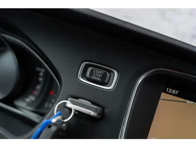 Volvo V40 1.5 T2 Polar+ 2019 Benzine 29