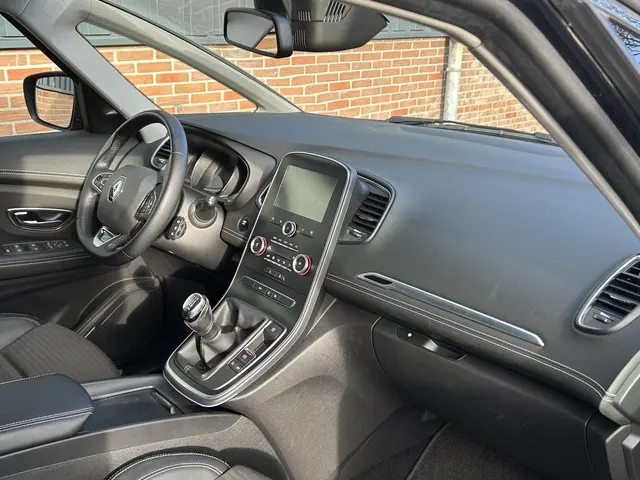 Renault Scénic 1.2 TCe Intens 2017 Benzine 11