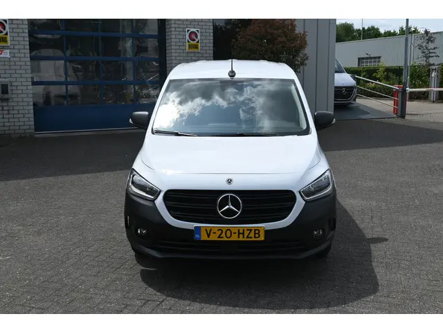 Mercedes-Benz Citan 110 CDI L1 Pro 2023 Diesel 2