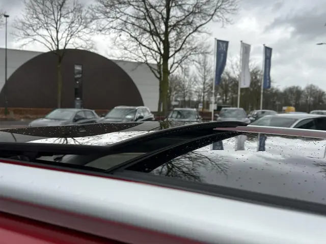 MG EHS 1.5 TGDI Luxury 2023 Hybride Benzine 31