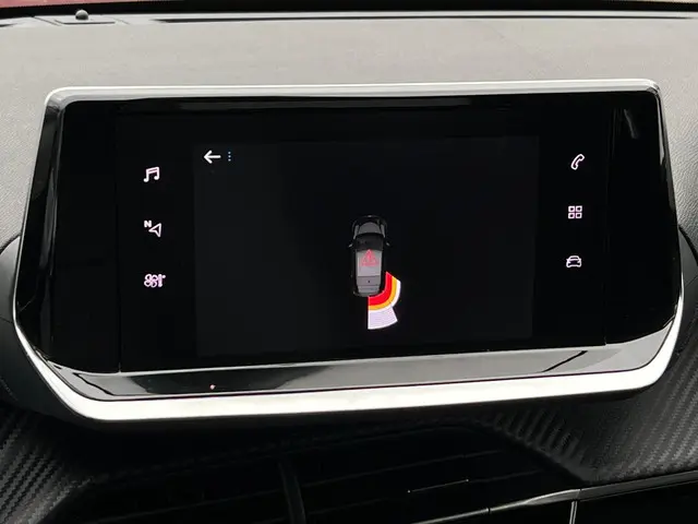 Peugeot 208 1.2 PureTech Allure 2023 Benzine 13