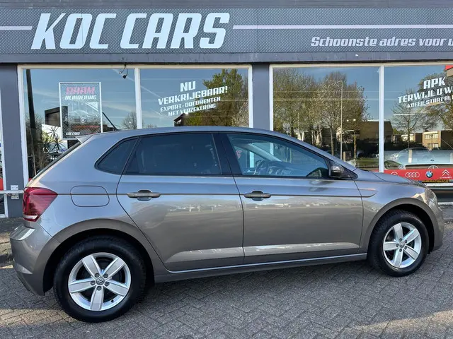 Volkswagen Polo 2