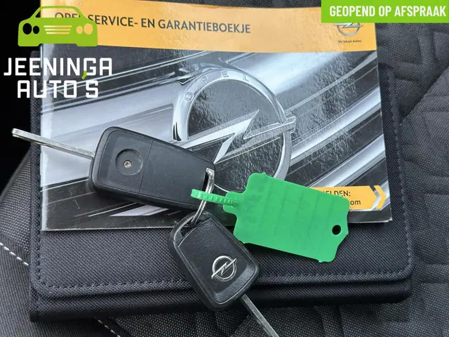 Opel Astra 1.4 Turbo Cosmo|Navi|Airco|NAP 2013 Benzine 19