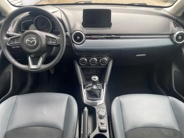 Mazda 2 1.5 Skyactiv-G Luxury 2020 Benzine 11