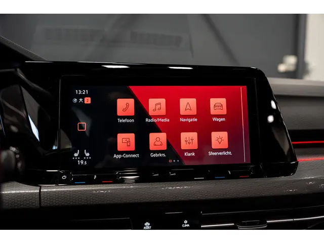 Volkswagen Golf 2.0 TSI GTI 2022 Benzine 31