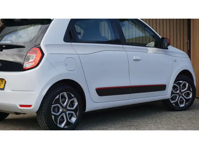 Renault Twingo 1.0 SCe 73pk 5Drs Collection 2020 Benzine 37