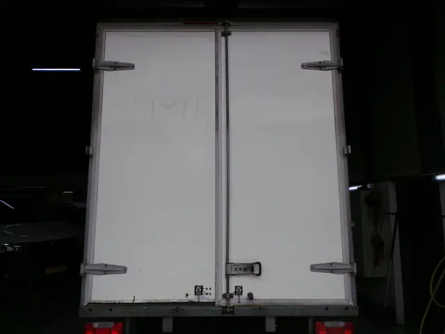 Iveco Daily 35C16 Bakwagen+laadklep 2019 Diesel 21