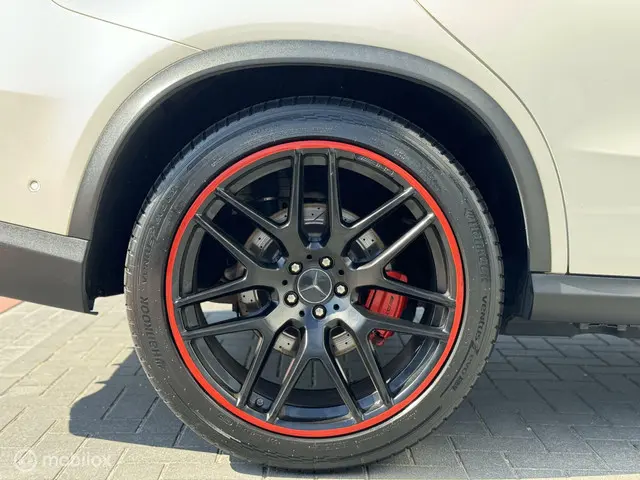 Mercedes-Benz GLE Coupé AMG 63 S 4MATIC 2016 Benzine 14
