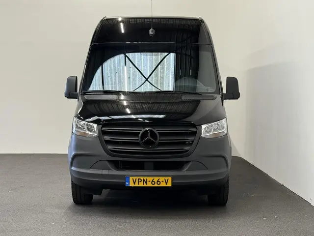 Mercedes-Benz Sprinter 311 1.9 CDI L3H2 RWD 2022 Diesel 6