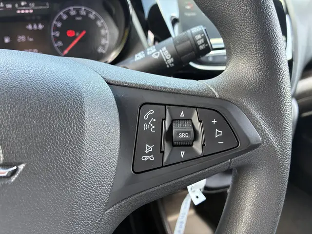 Opel KARL 1.0 Rocks Online Edition 2018 Benzine 27