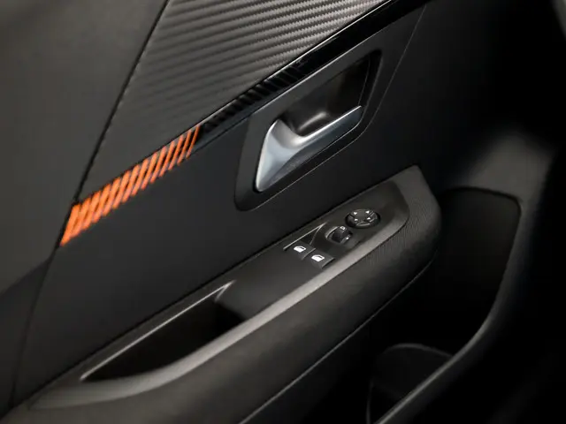 Peugeot 208 1.2 PureTech Sport 2020 Benzine 19